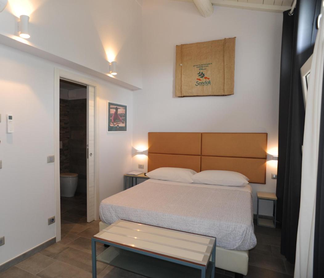Tlcafe Hospitality Otel San Secondo Parmense Dış mekan fotoğraf